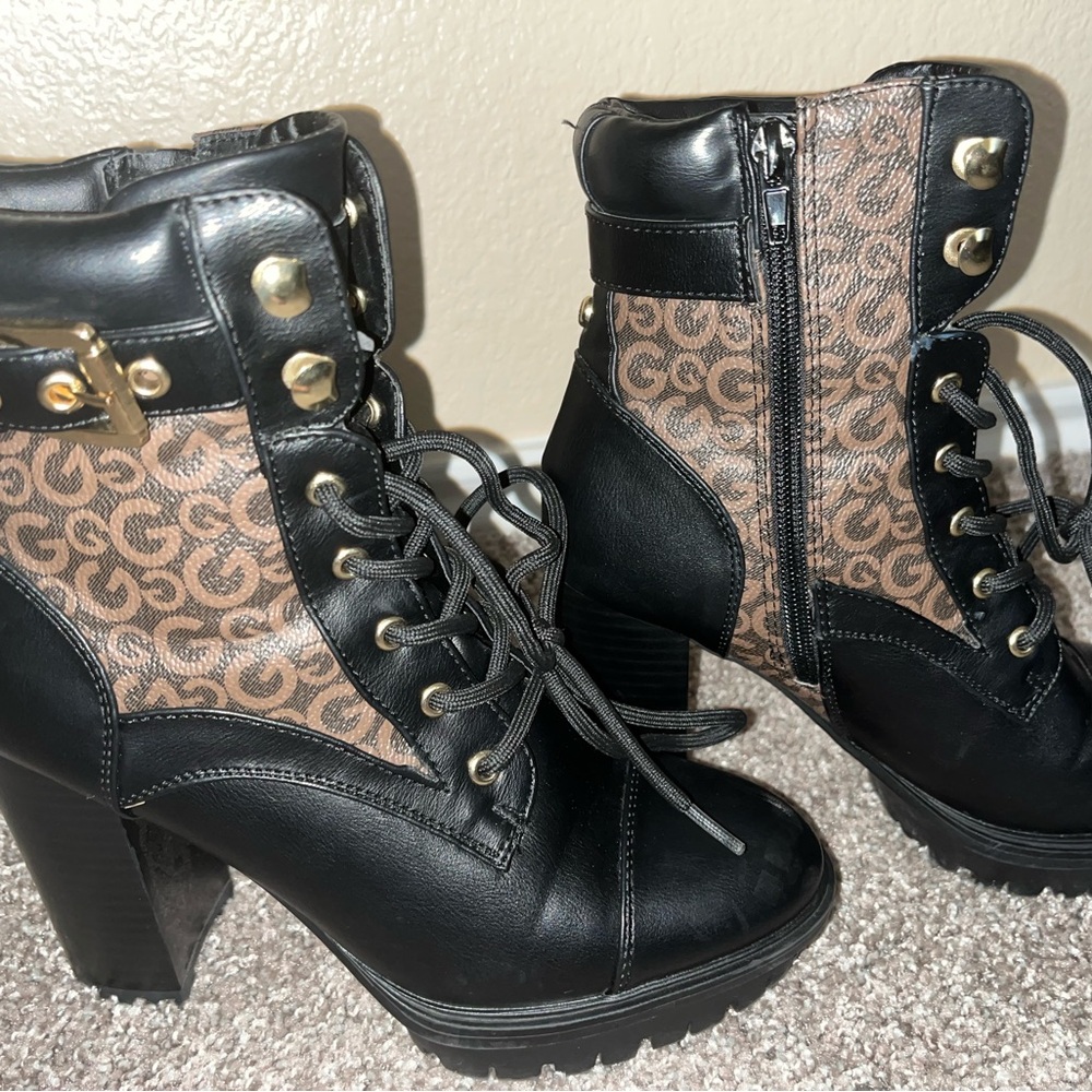 Stylish Black and Brown Women's Boots